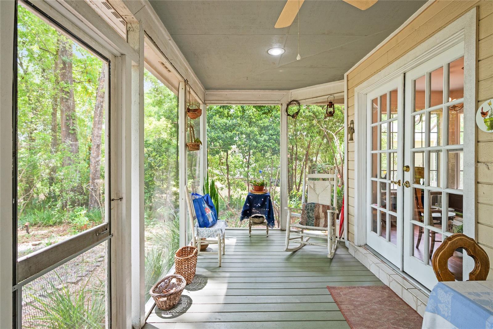 Image 3 of 45 For 2132 Palm Vista Drive