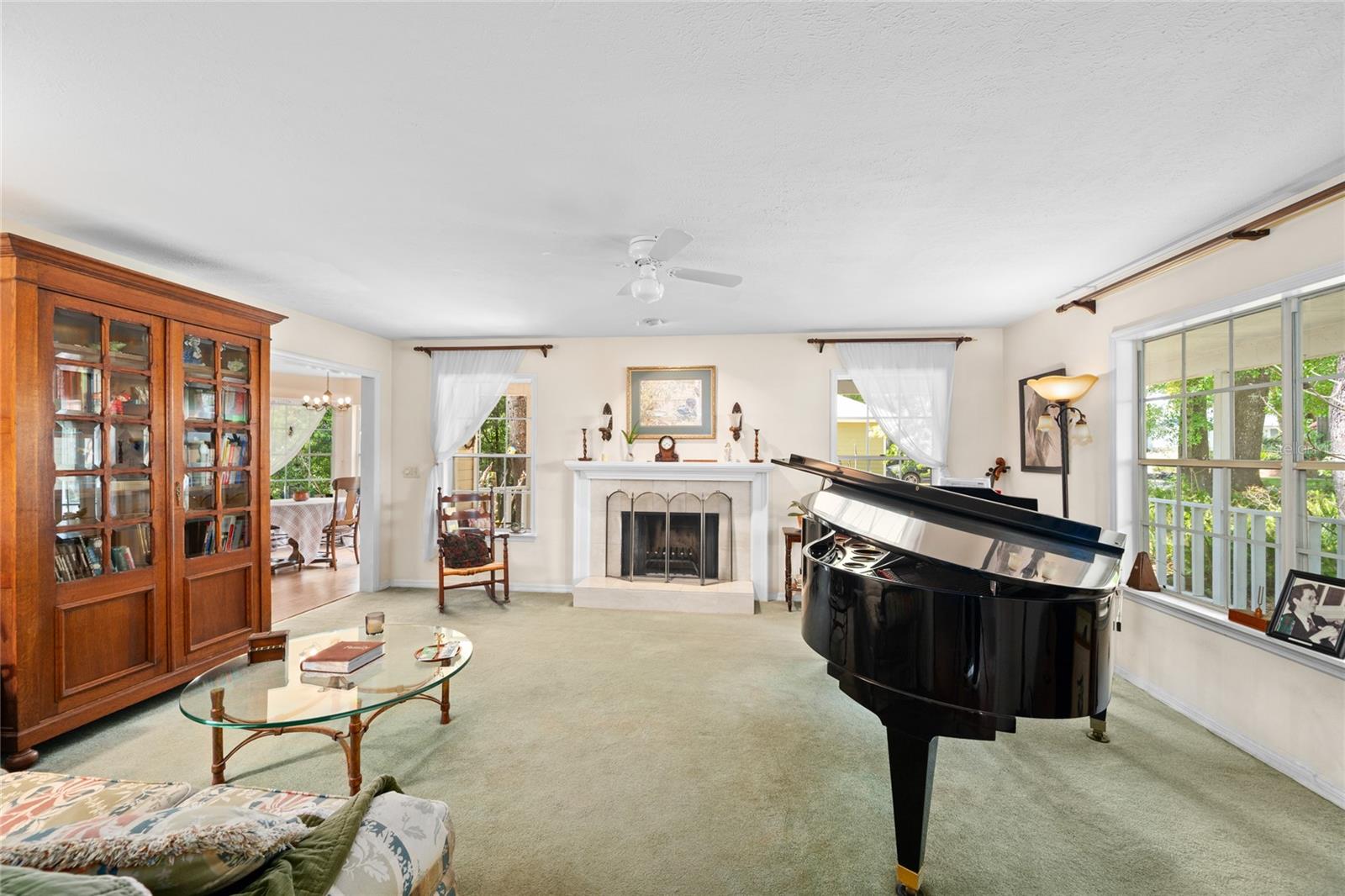 Image 8 of 45 For 2132 Palm Vista Drive