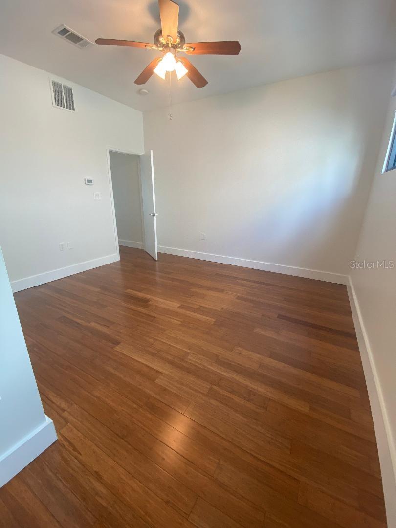 Image 15 of 29 For 350 Osceola Avenue 3