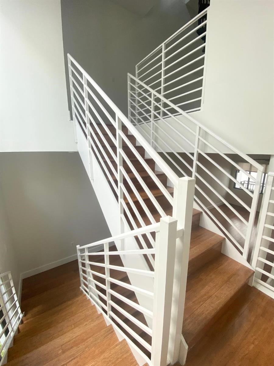 Image 27 of 29 For 350 Osceola Avenue 3