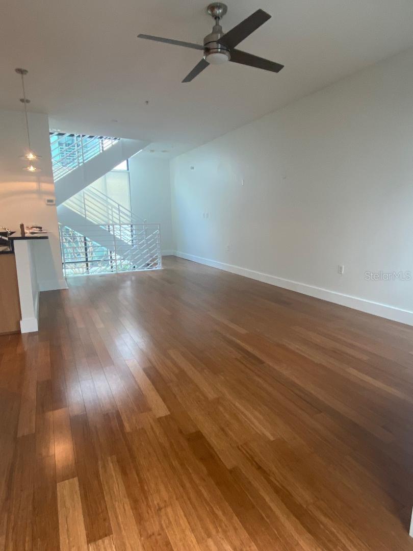 Image 4 of 29 For 350 Osceola Avenue 3