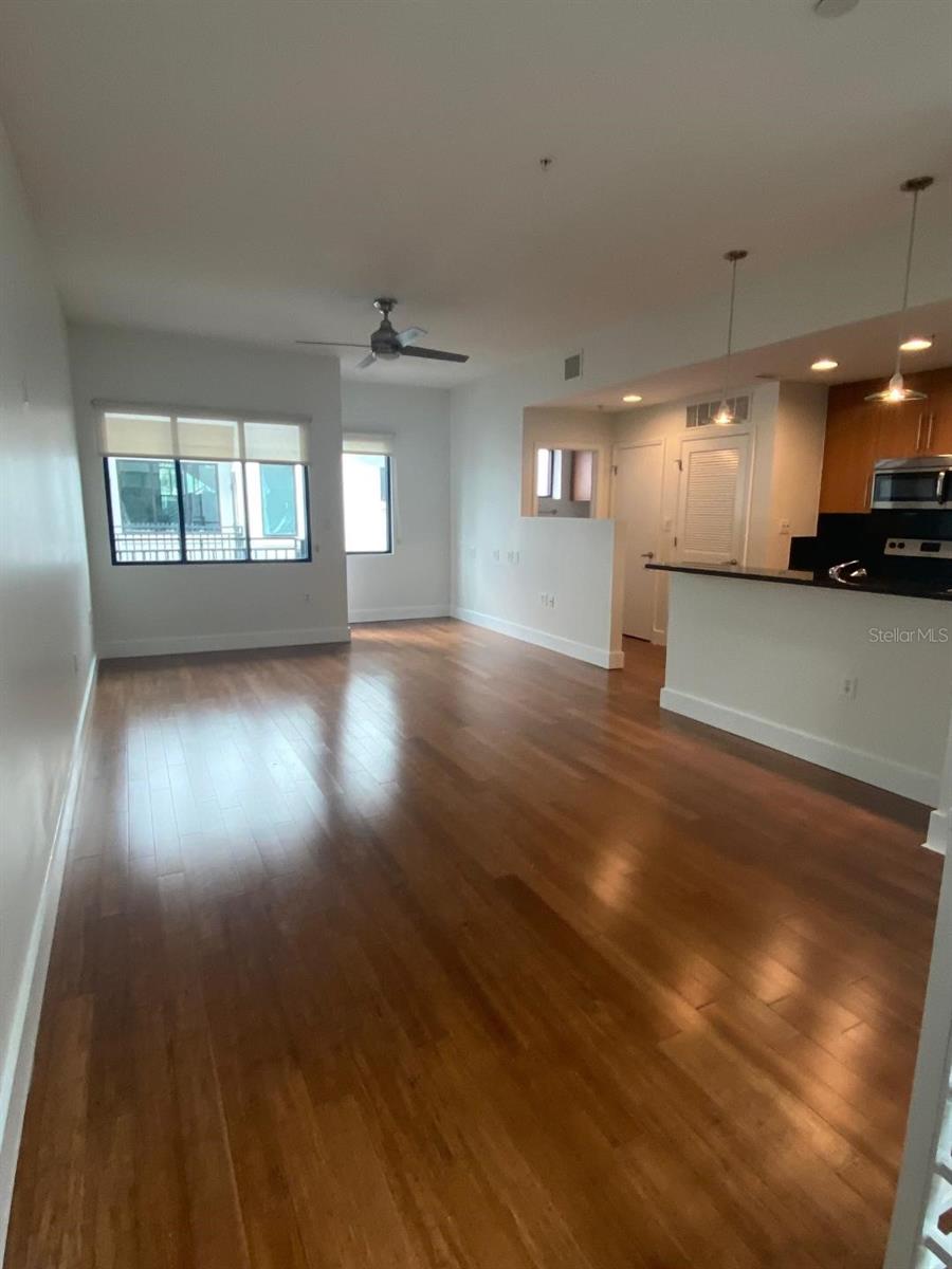 Image 5 of 29 For 350 Osceola Avenue 3