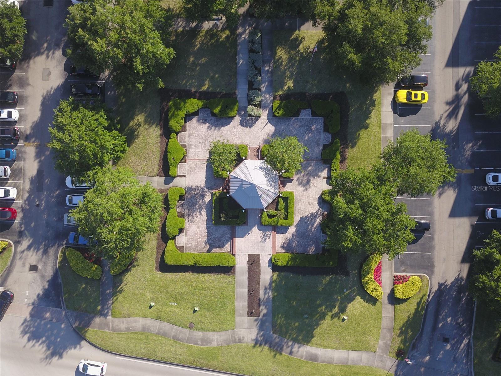 Image 5 of 30 For 6412 Queens Borough Avenue 209