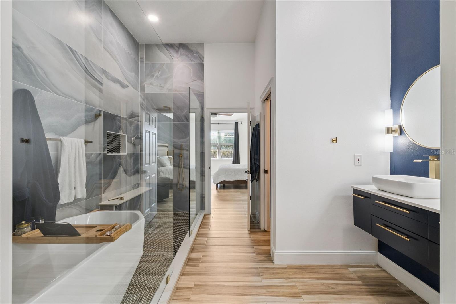 Image 25 of 52 For 32345 Wolfs Trail