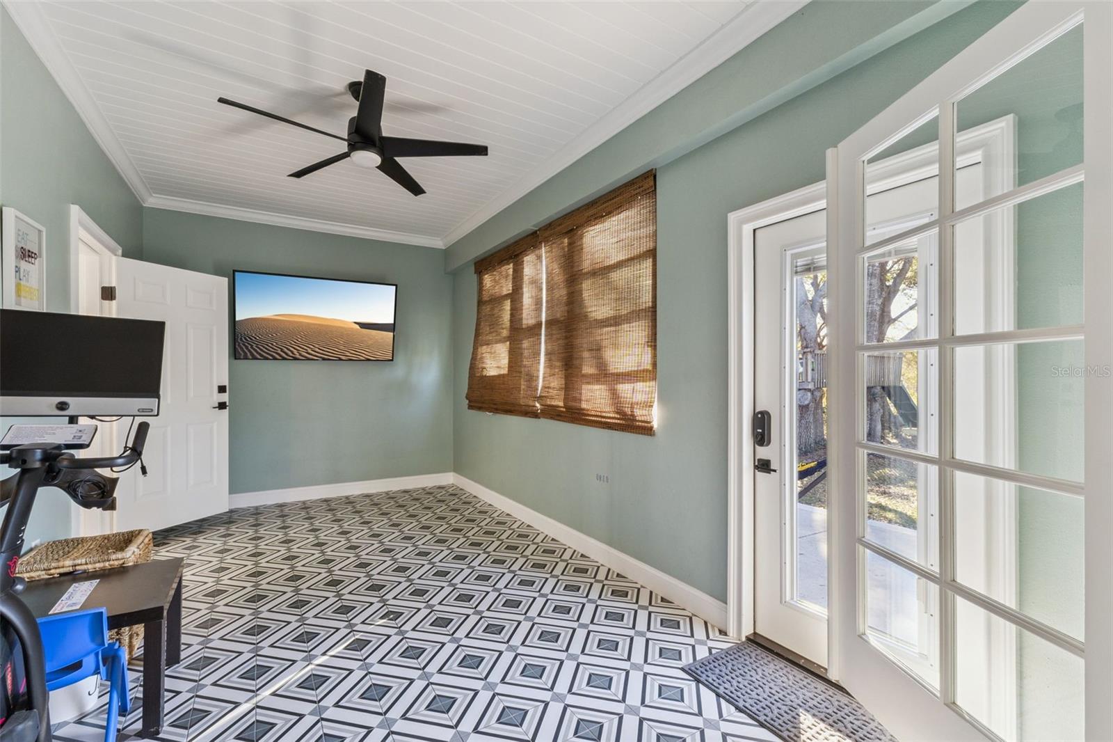 Image 33 of 52 For 32345 Wolfs Trail