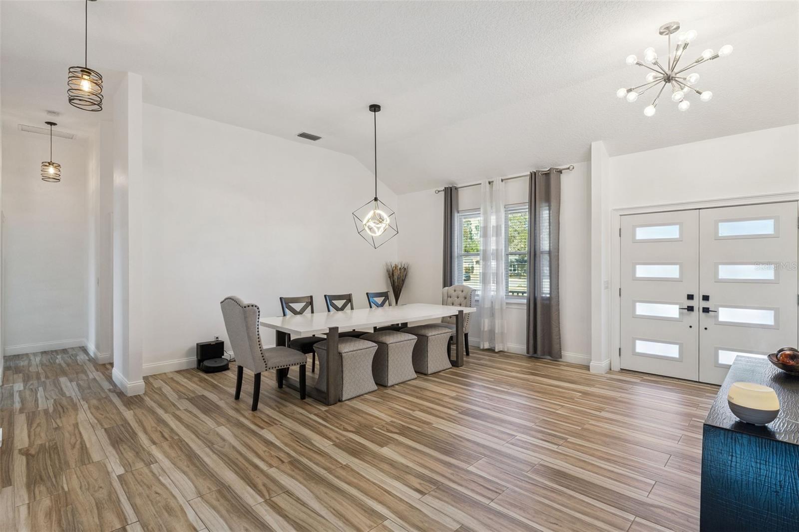 Image 7 of 52 For 32345 Wolfs Trail