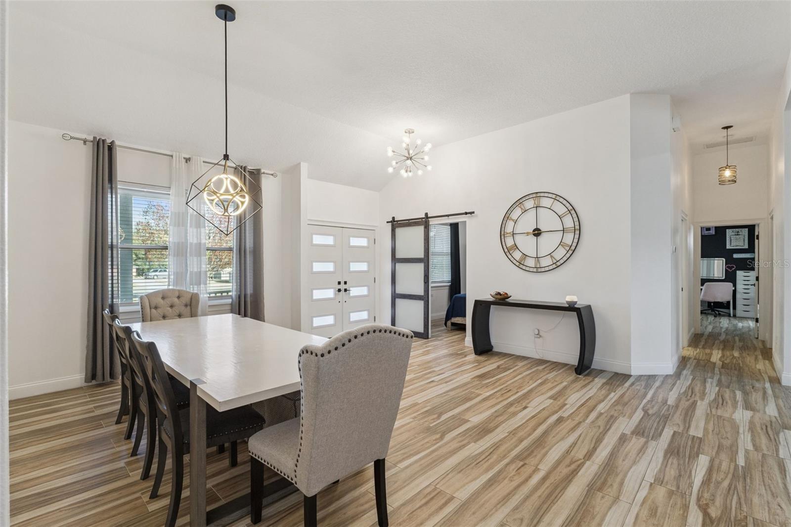 Image 8 of 52 For 32345 Wolfs Trail