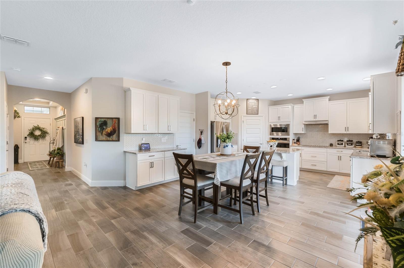 Image 4 of 55 For 9459 Jaywood Road