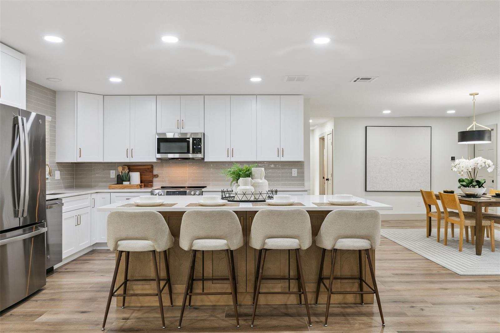 Image 10 of 53 For 622 Spring Oaks Boulevard