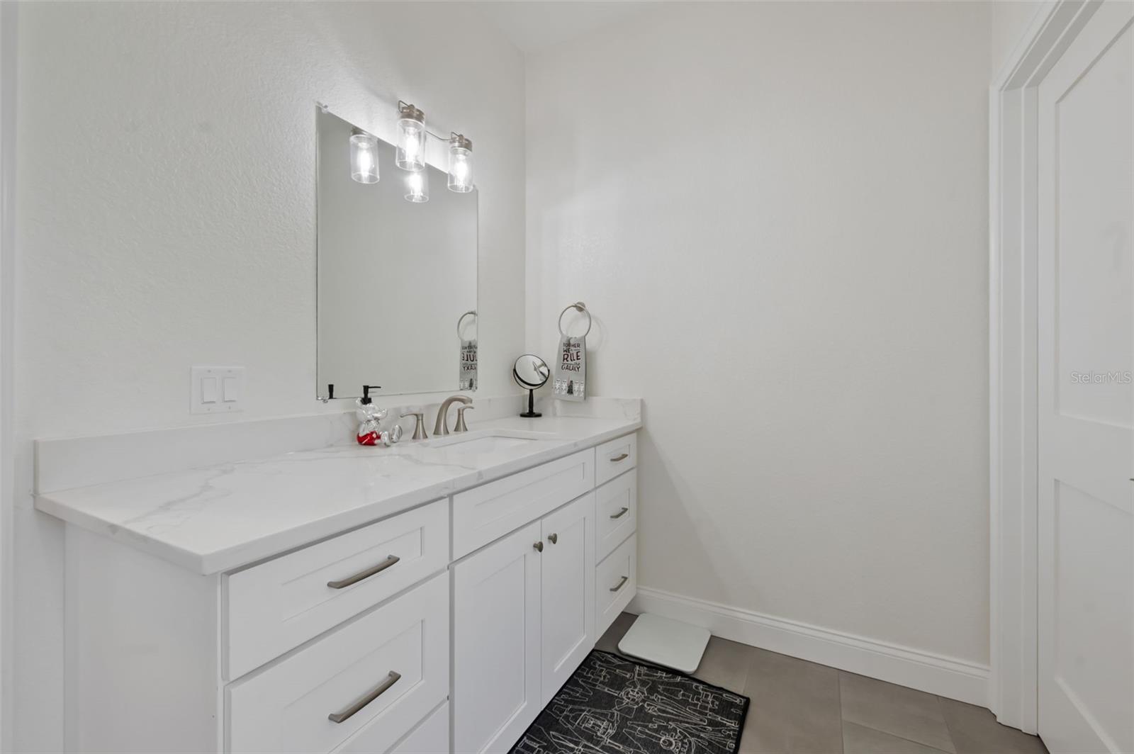 Image 20 of 79 For 3262 Pheasant Trail