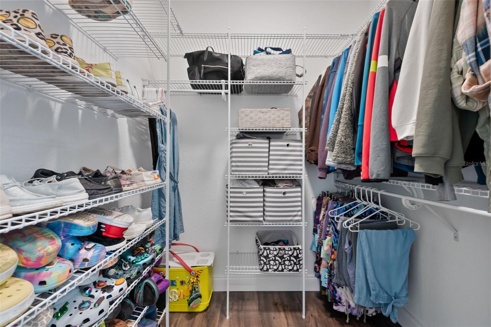 Image 23 of 79 For 3262 Pheasant Trail