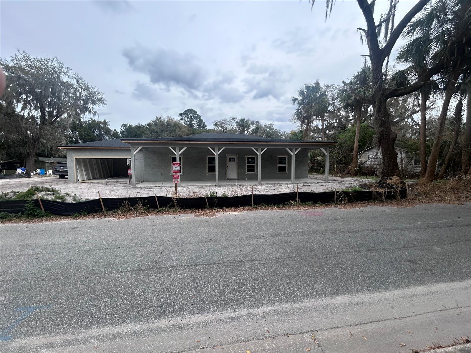 Image 3 of 3 For 330 Kimble Avenue