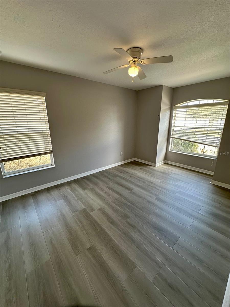 Image 13 of 13 For 201 Magellan Circle