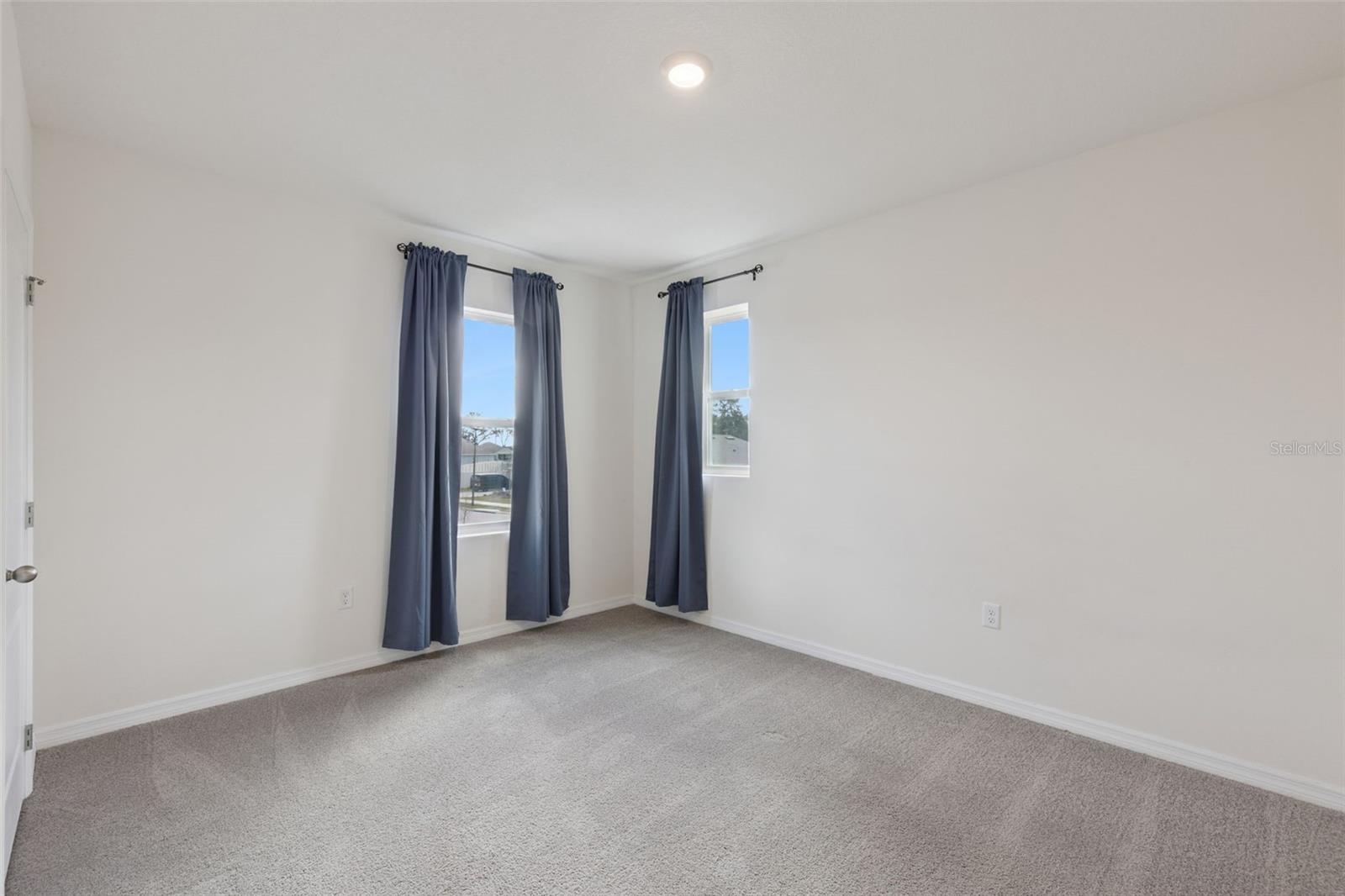 Image 25 of 47 For 4897 Panga Avenue