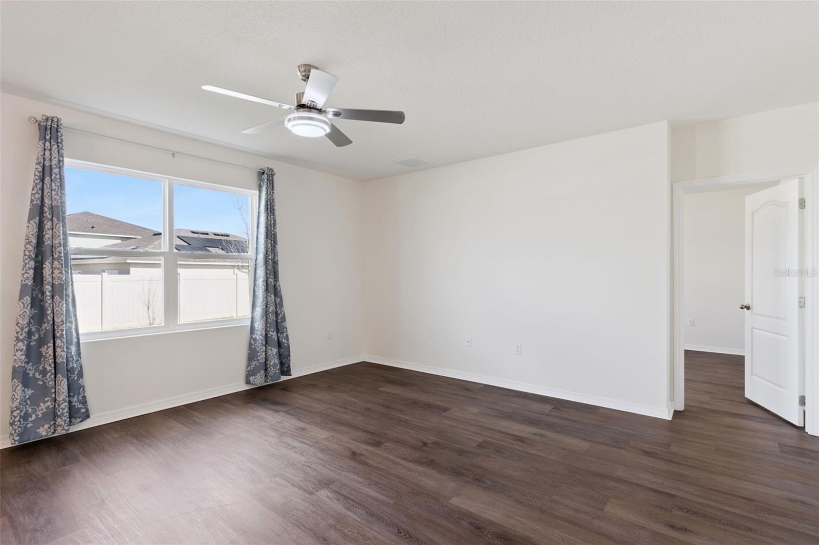 Image 6 of 47 For 4897 Panga Avenue