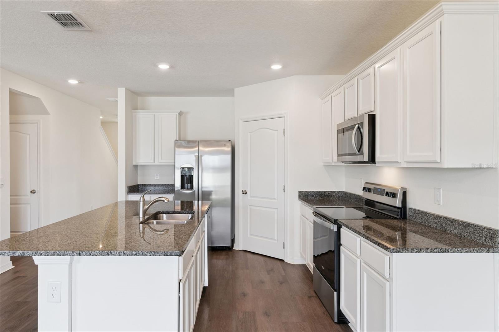 Image 8 of 47 For 4897 Panga Avenue