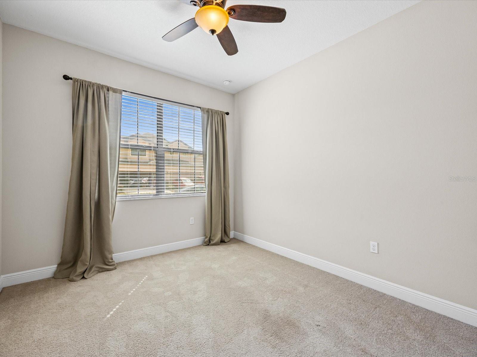 Image 19 of 27 For 2312 Seven Oaks Drive