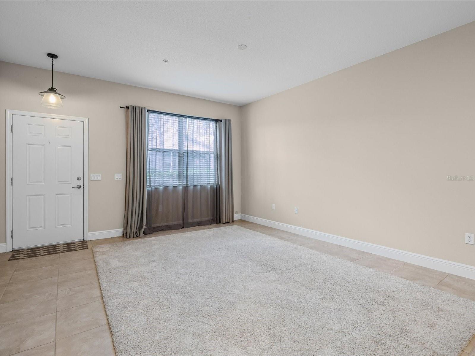 Image 4 of 27 For 2312 Seven Oaks Drive