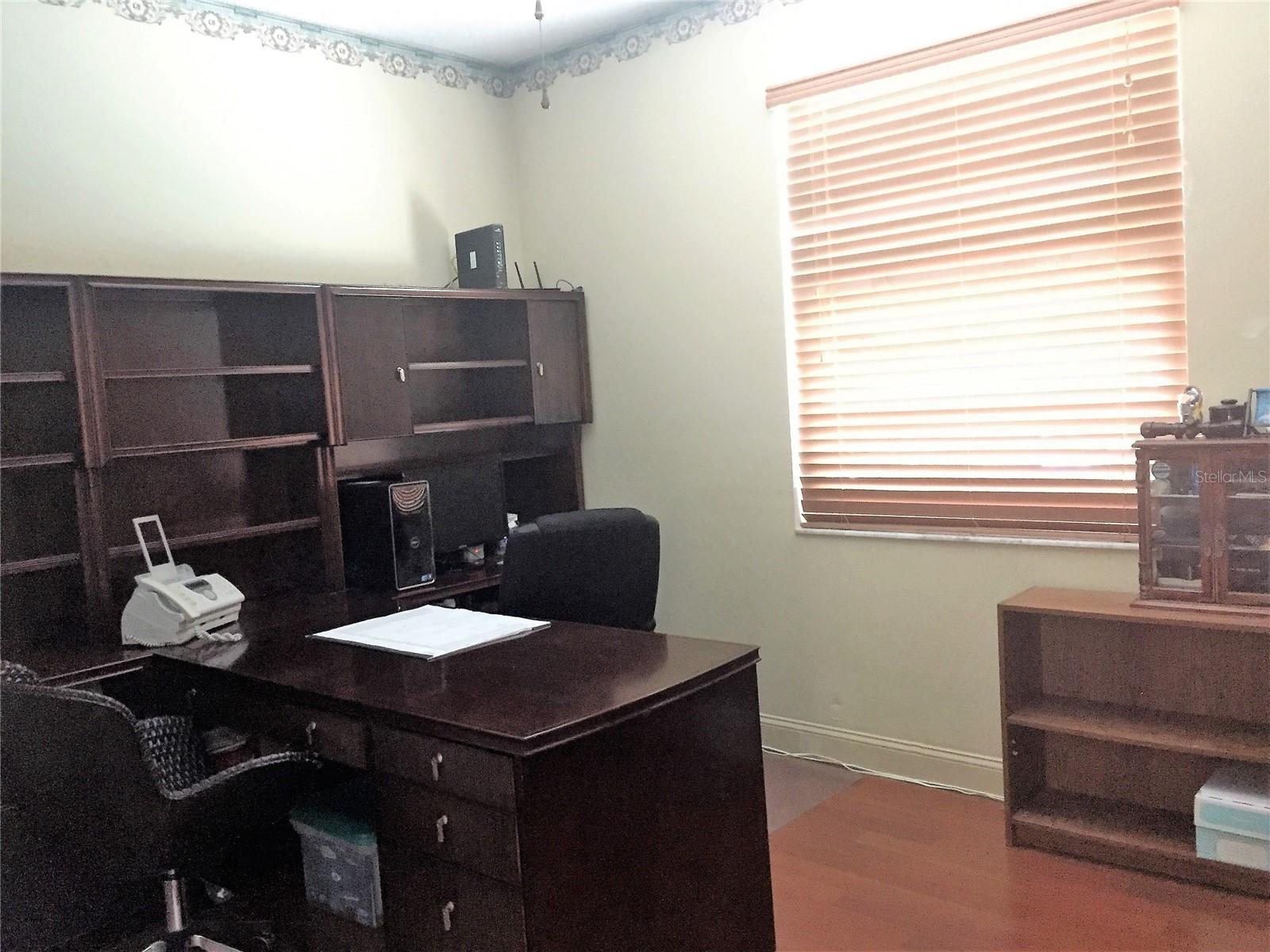 Image 7 of 28 For 10040 Crystalline Court