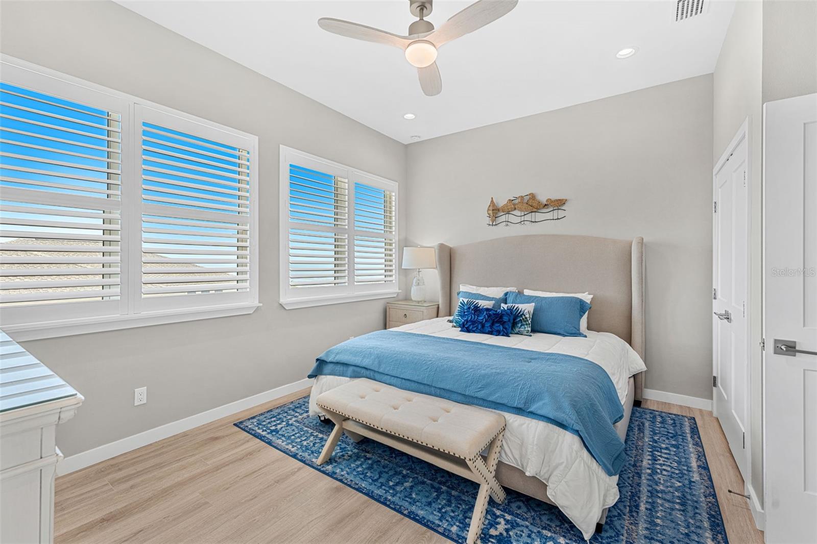 Image 28 of 61 For 6635 Turtlemound Road