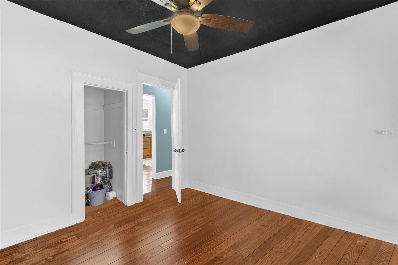 Image 17 of 29 For 500 Mary Jess Road