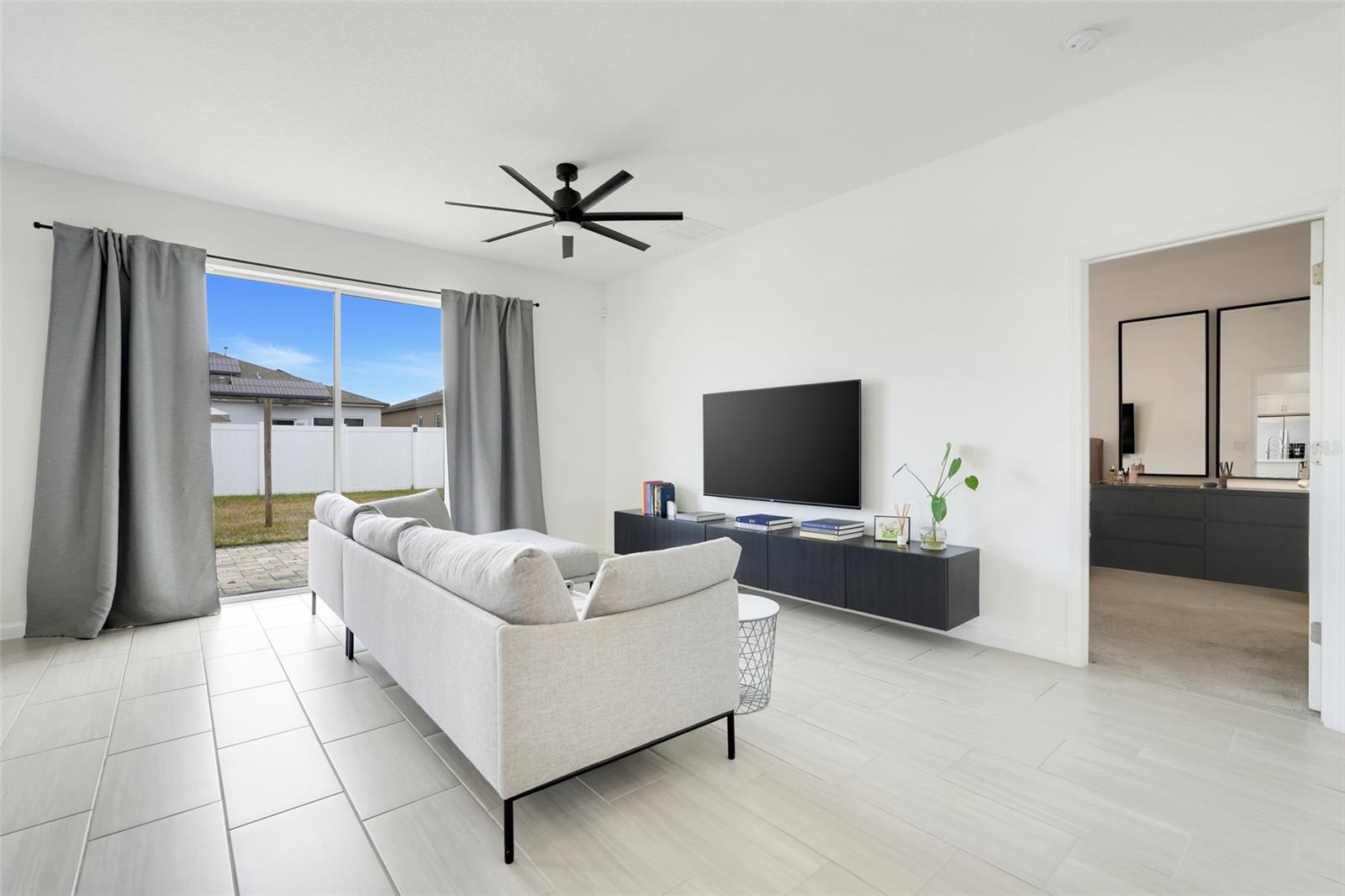 Image 12 of 31 For 577 Disa Drive