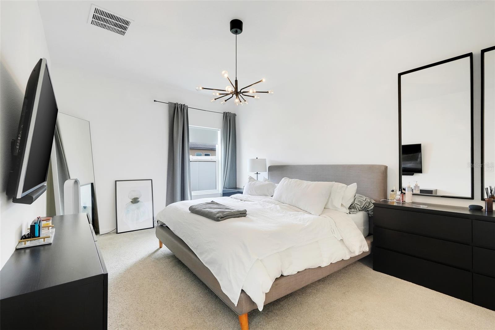 Image 14 of 31 For 577 Disa Drive