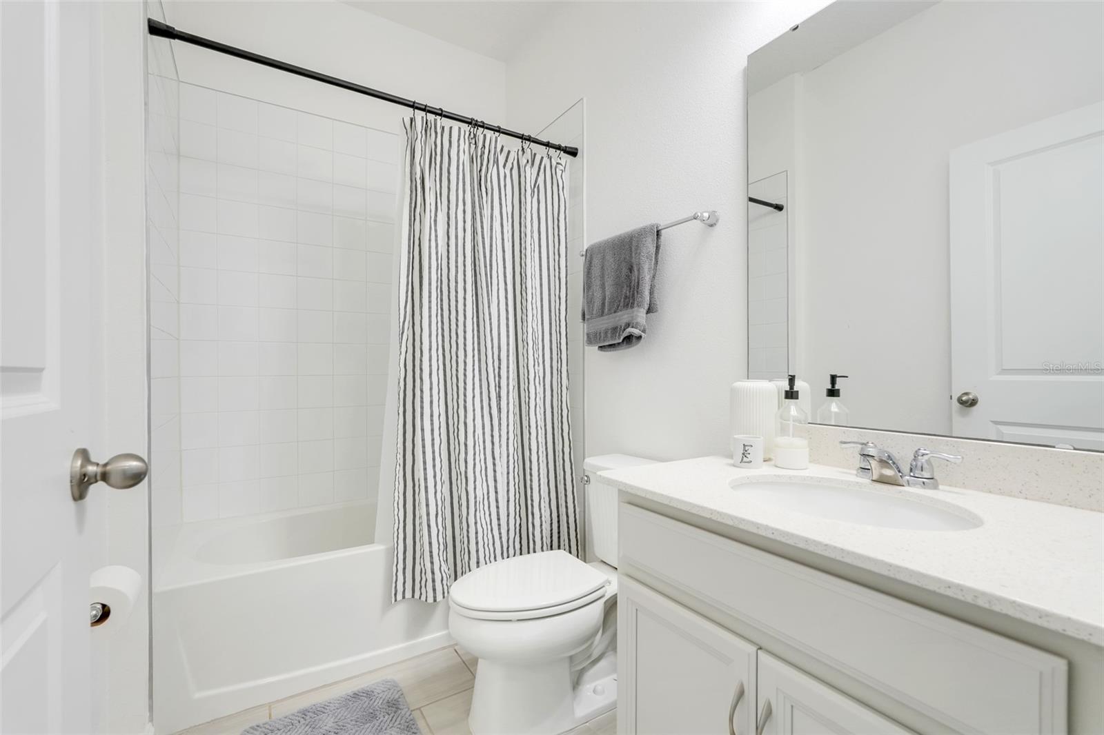 Image 21 of 31 For 577 Disa Drive