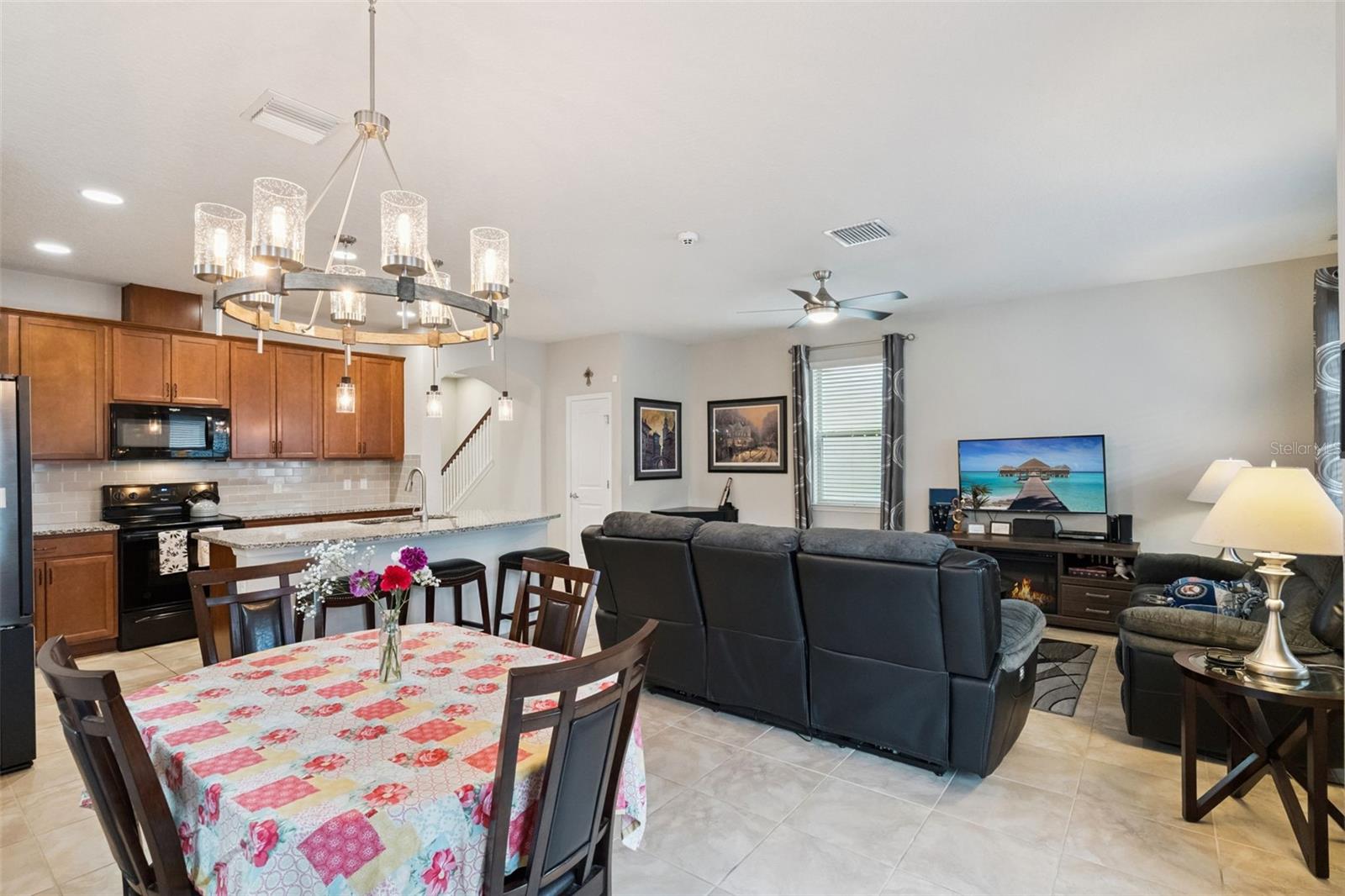 Image 13 of 56 For 14326 Murcott Blossom Boulevard