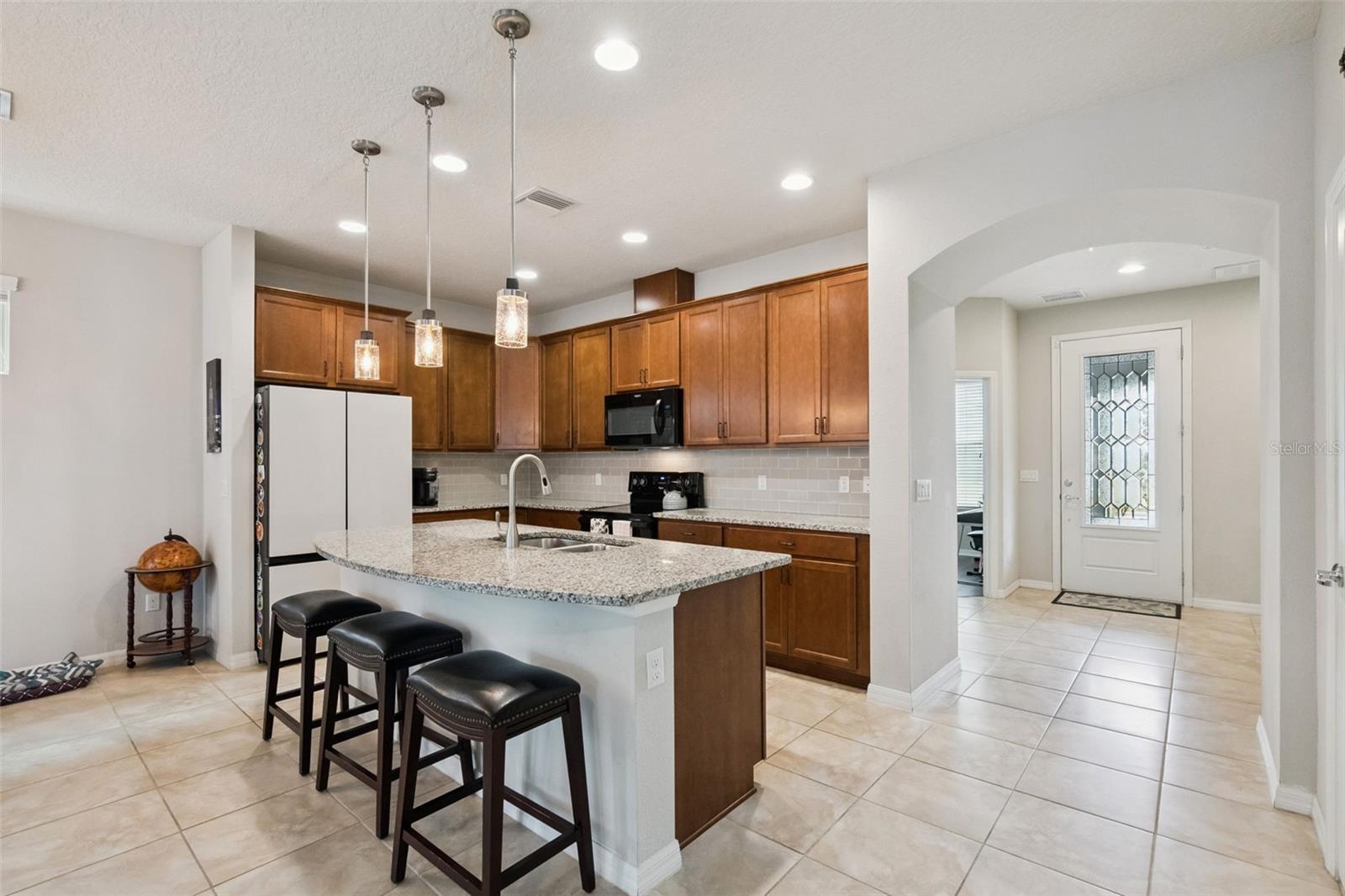 Image 19 of 56 For 14326 Murcott Blossom Boulevard