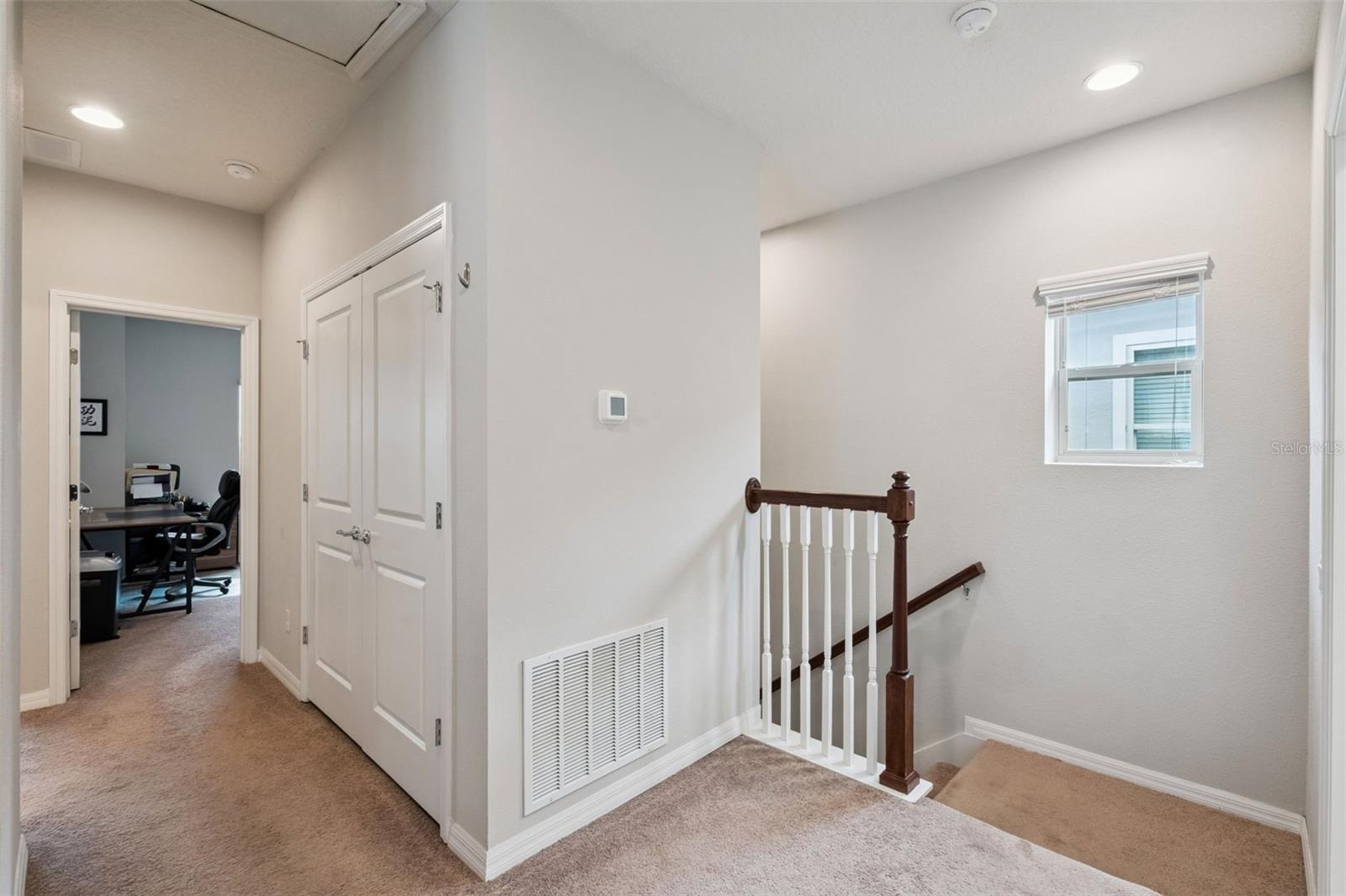 Image 24 of 56 For 14326 Murcott Blossom Boulevard