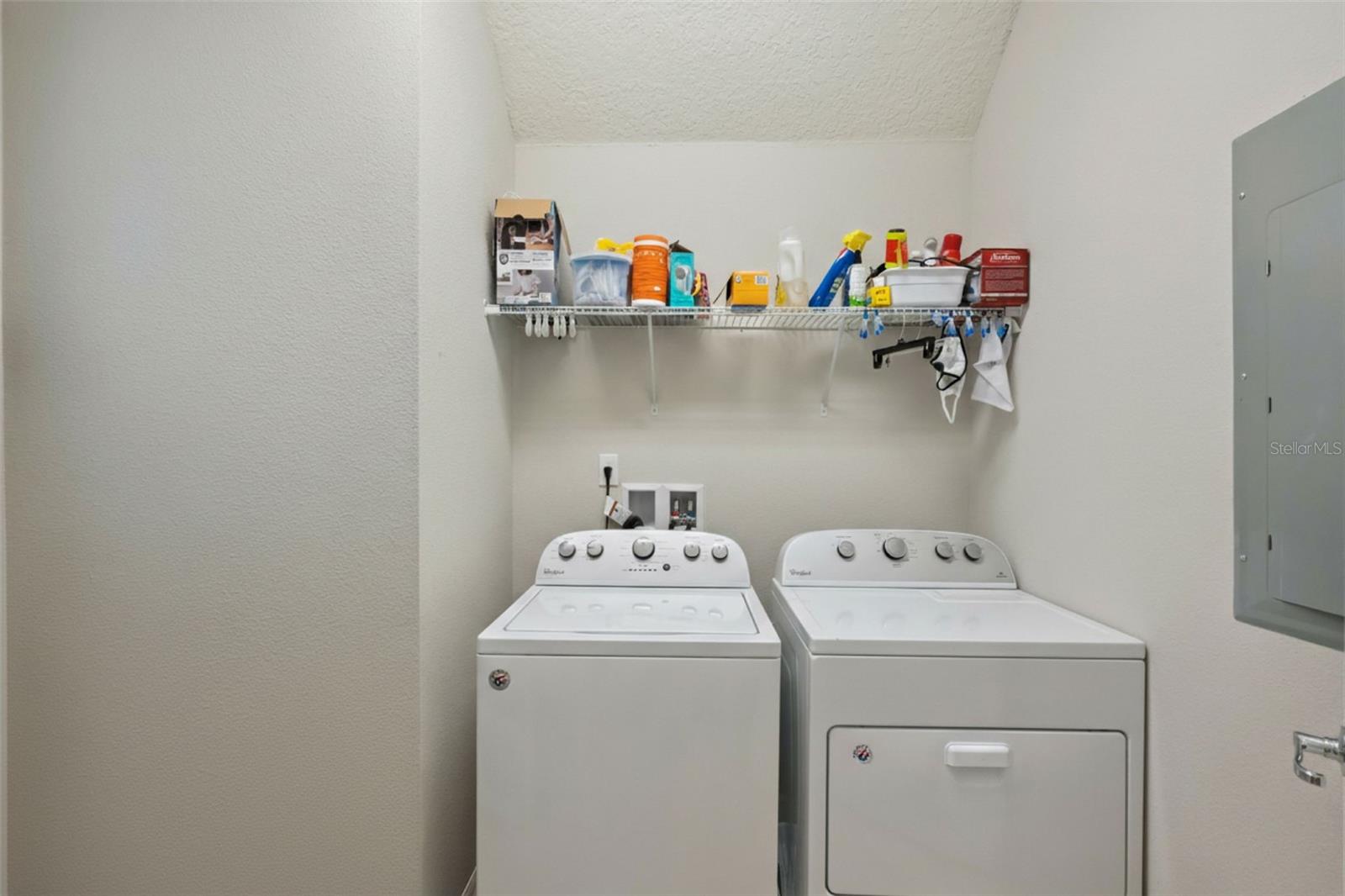 Image 28 of 56 For 14326 Murcott Blossom Boulevard