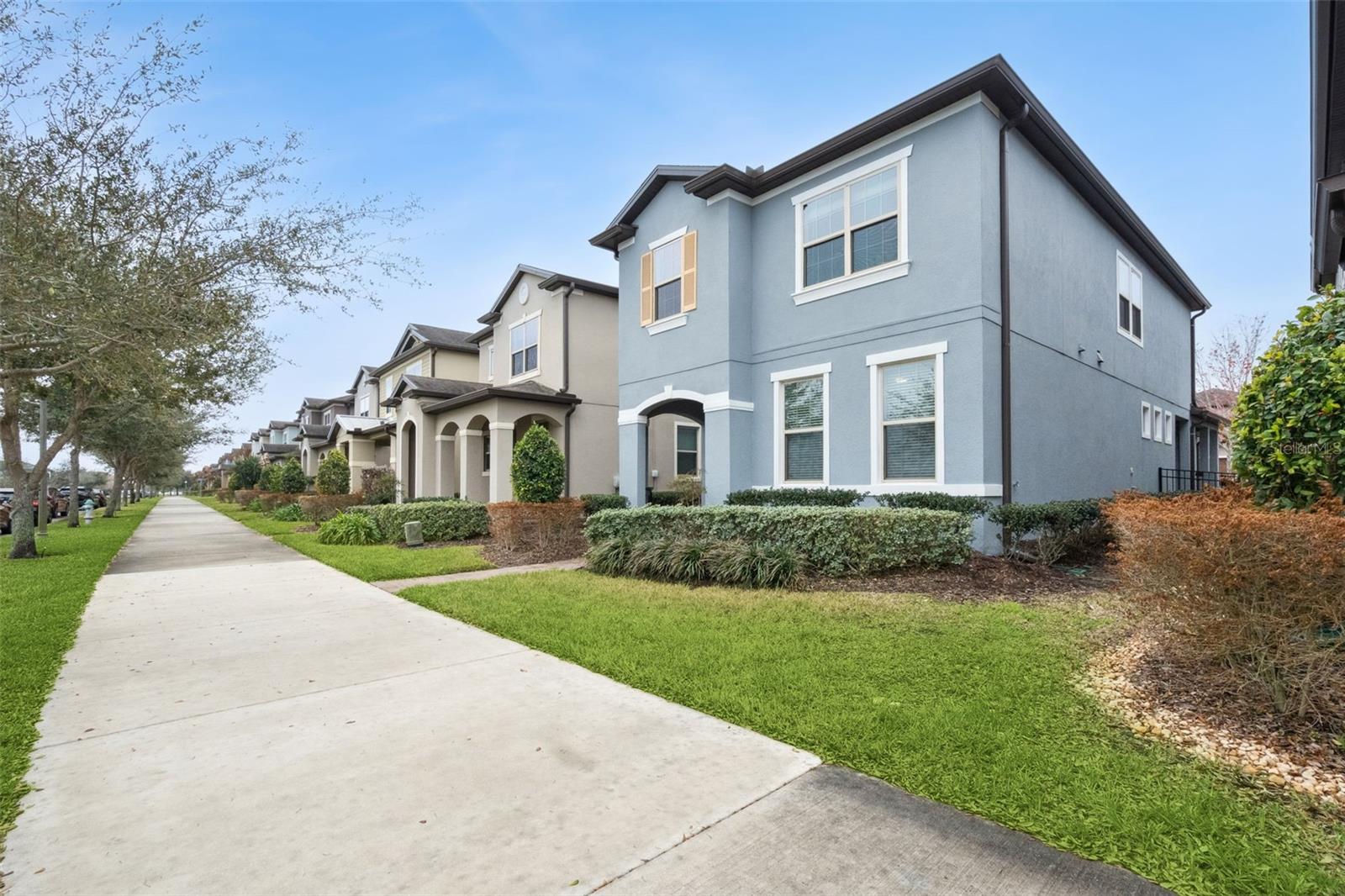 Image 4 of 56 For 14326 Murcott Blossom Boulevard