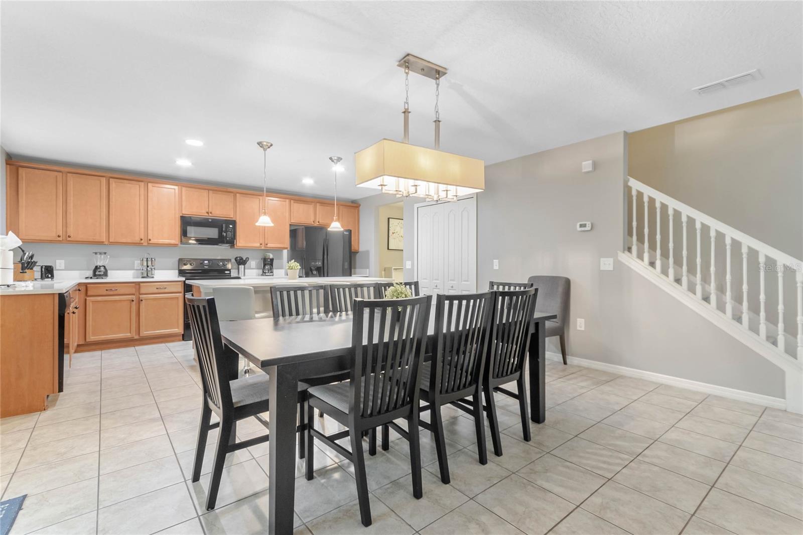 Image 10 of 29 For 4740 Blue Diamond Street