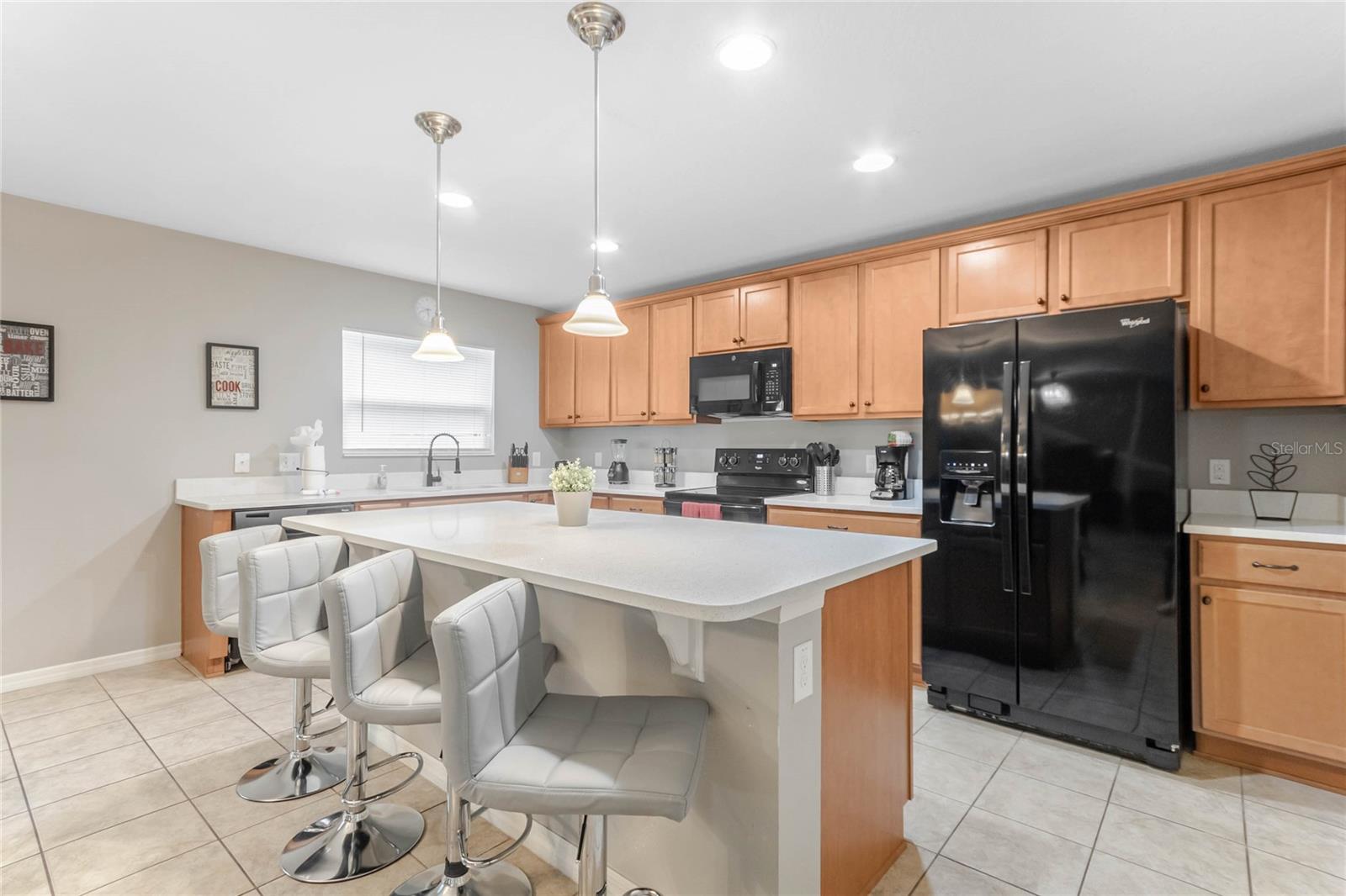 Image 11 of 29 For 4740 Blue Diamond Street