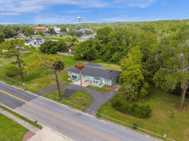 Image 4 of 16 For 617 Sinclair