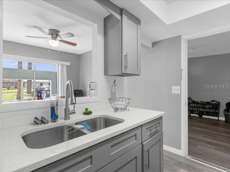 Image 6 of 16 For 617 Sinclair