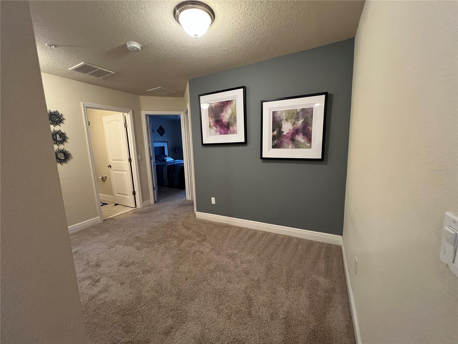 Image 11 of 43 For 10742 Sunset Ridge Lane