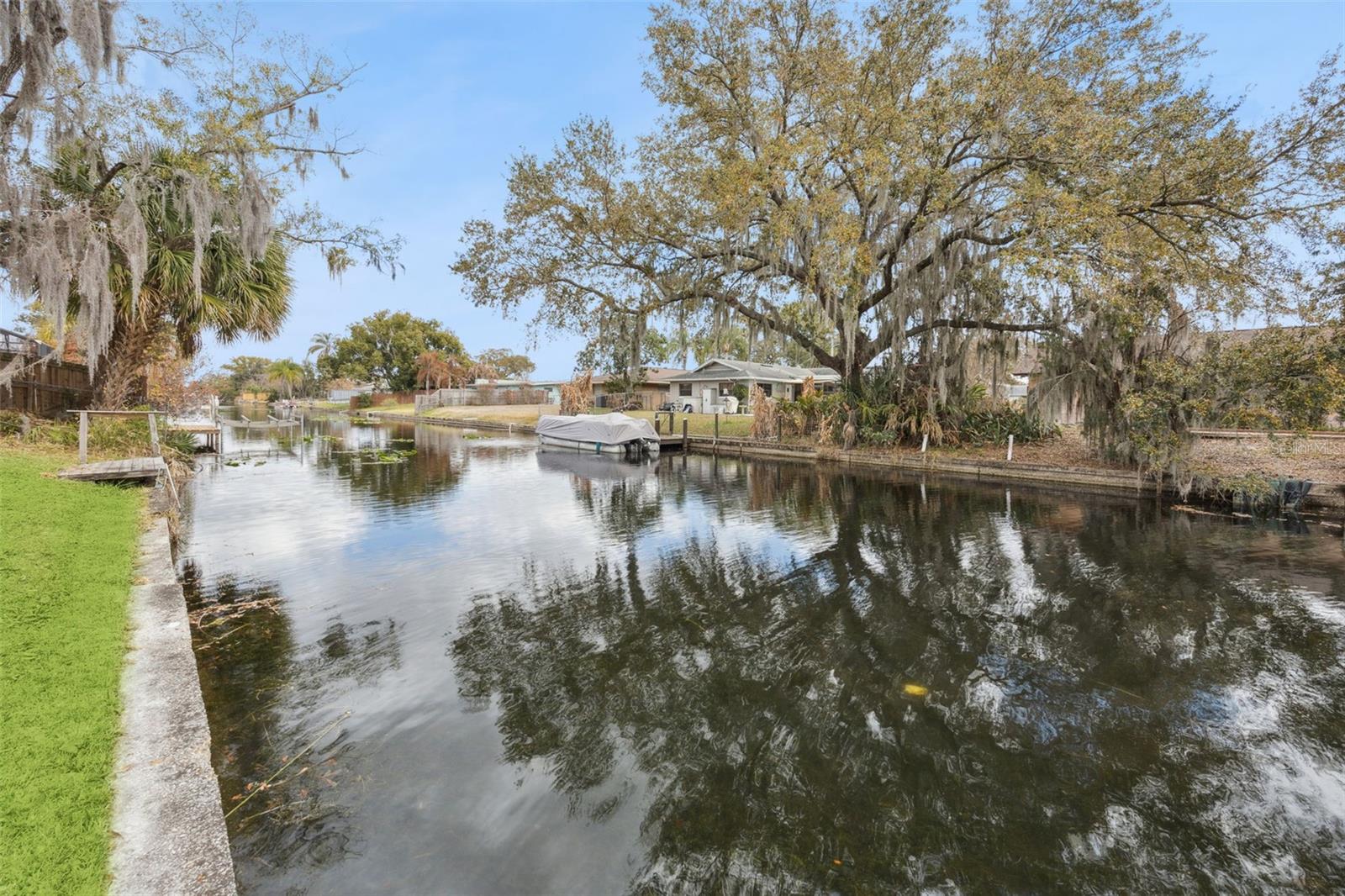 Image 28 of 50 For 2504 Lauderdale Court