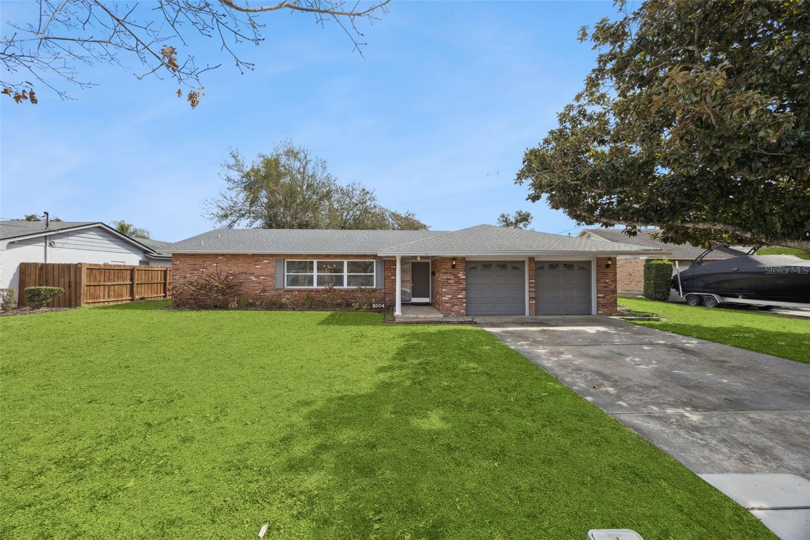 Image 3 of 50 For 2504 Lauderdale Court