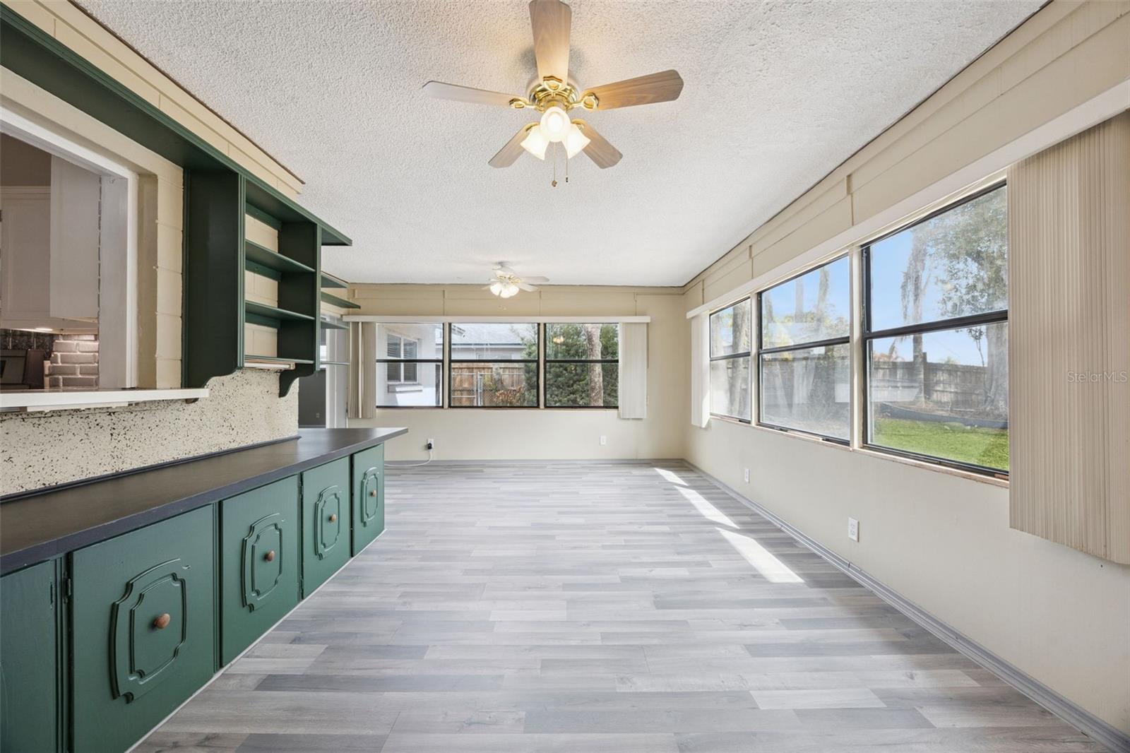 Image 34 of 50 For 2504 Lauderdale Court