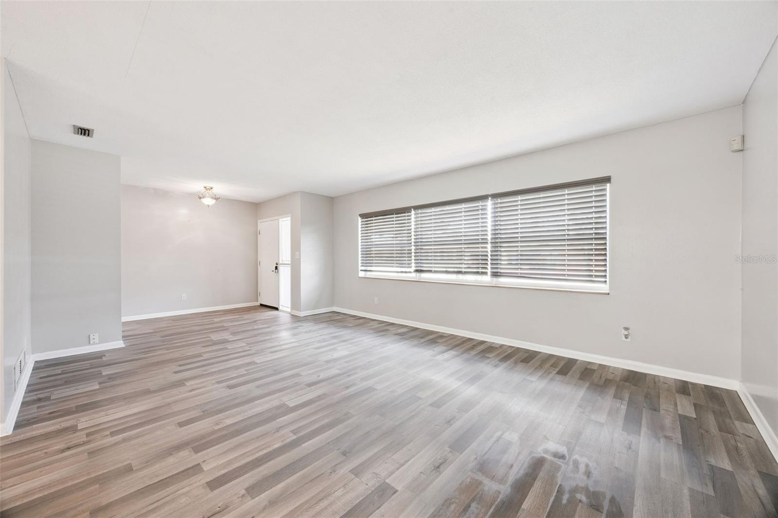 Image 8 of 50 For 2504 Lauderdale Court