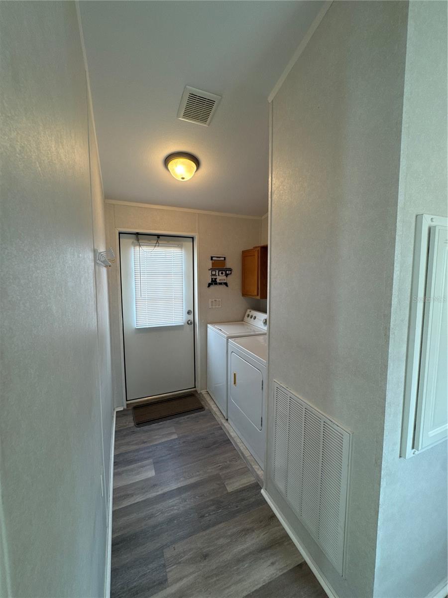 Image 15 of 21 For 367 Dolores Boulevard