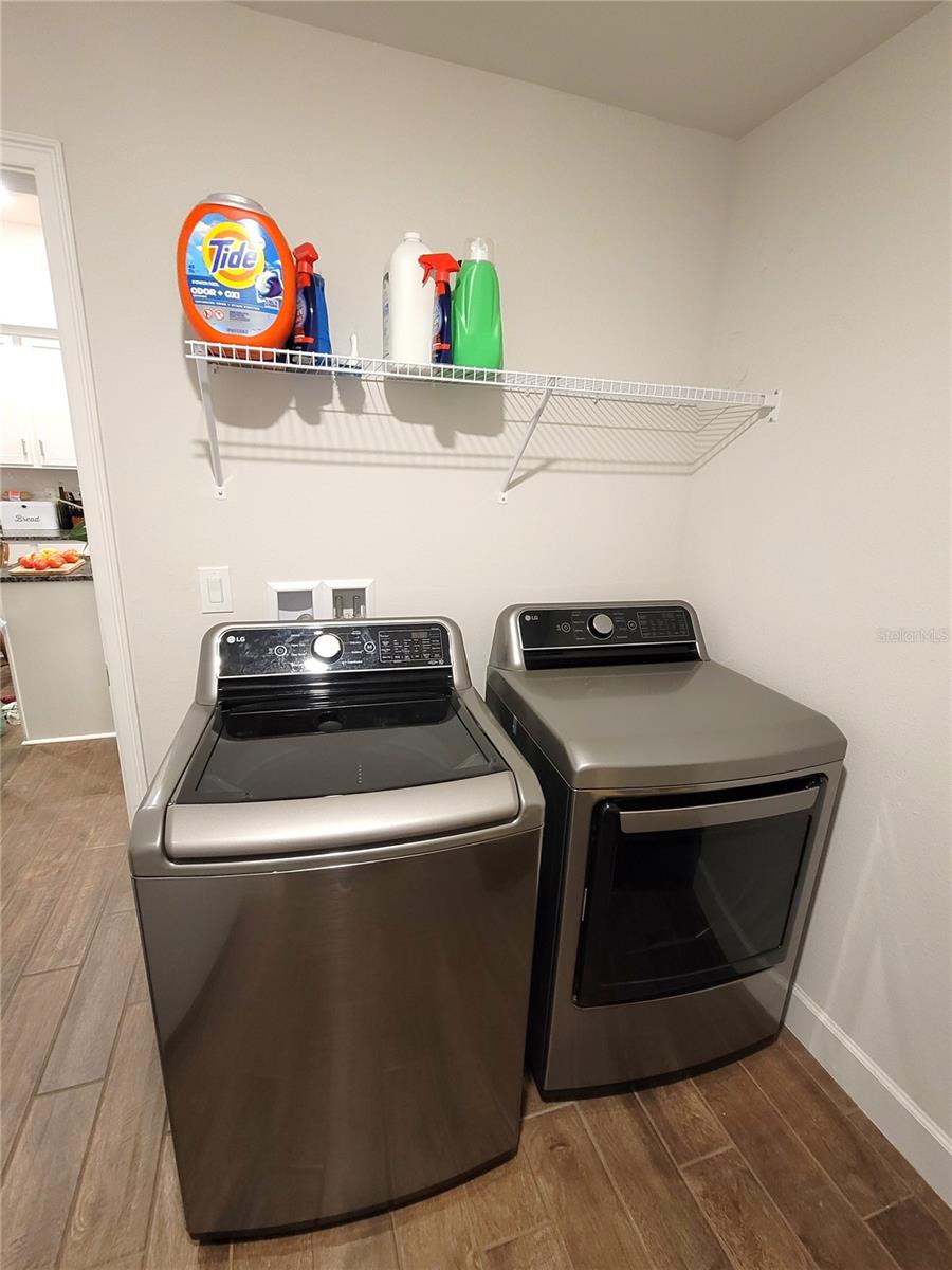 Image 15 of 52 For 4829 Summit View Way