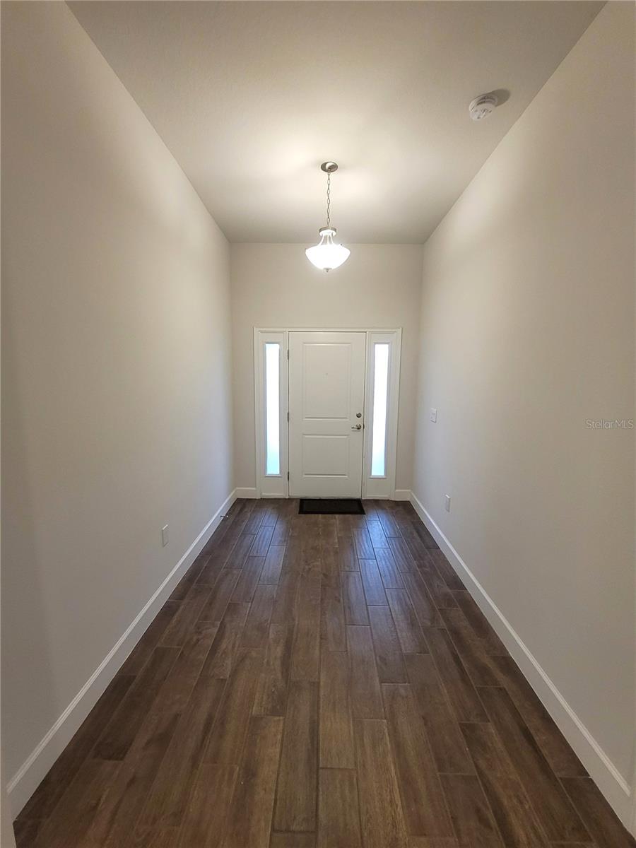 Image 2 of 52 For 4829 Summit View Way