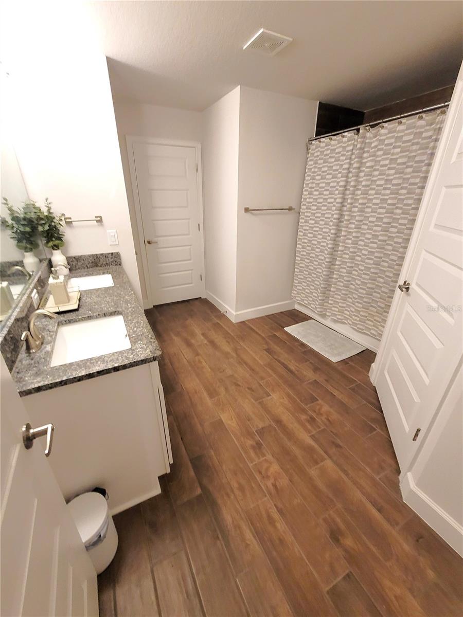 Image 30 of 52 For 4829 Summit View Way