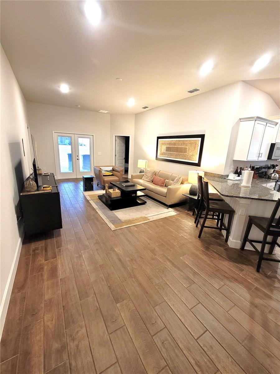 Image 6 of 52 For 4829 Summit View Way