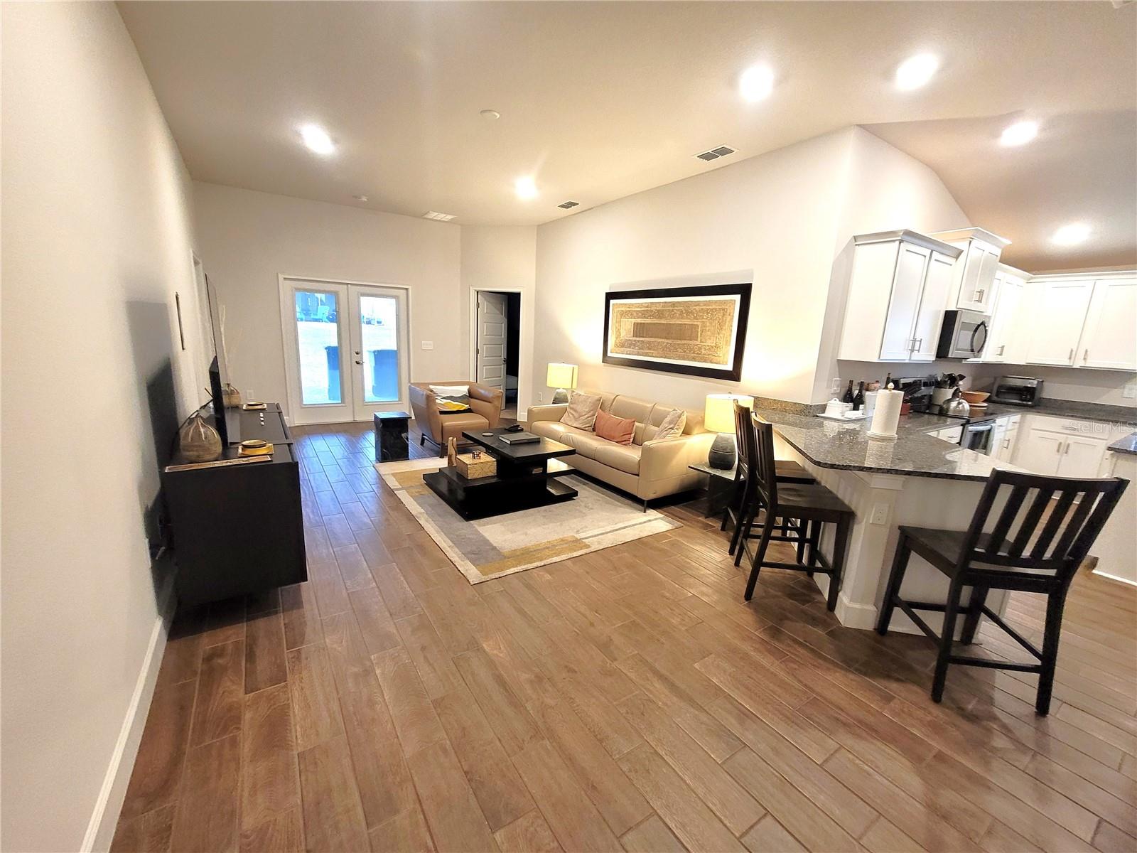 Image 7 of 52 For 4829 Summit View Way