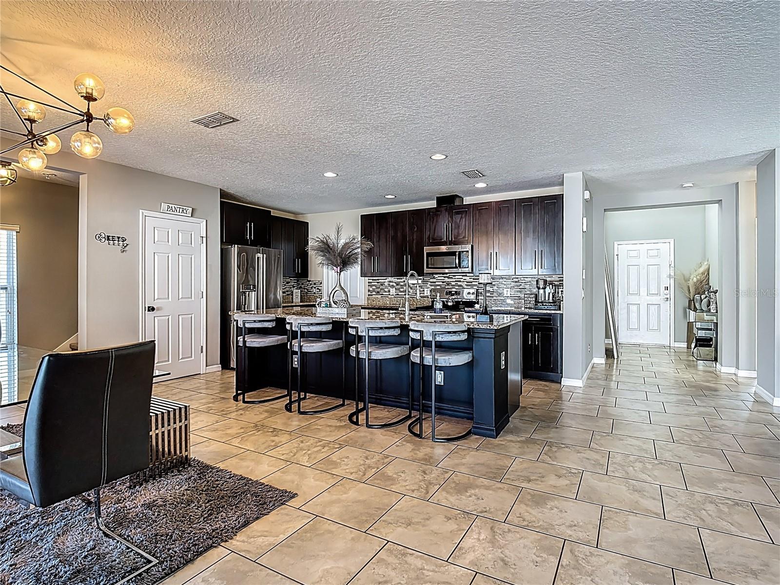 Image 11 of 45 For 4711 Greycliff Prairie Drive