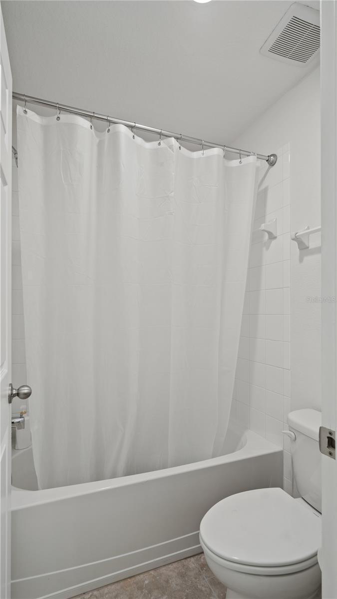 Image 22 of 62 For 8113 Red Stopper Lane